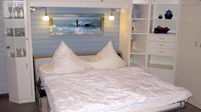 Schlafsofa mit Kaltschaummatratze